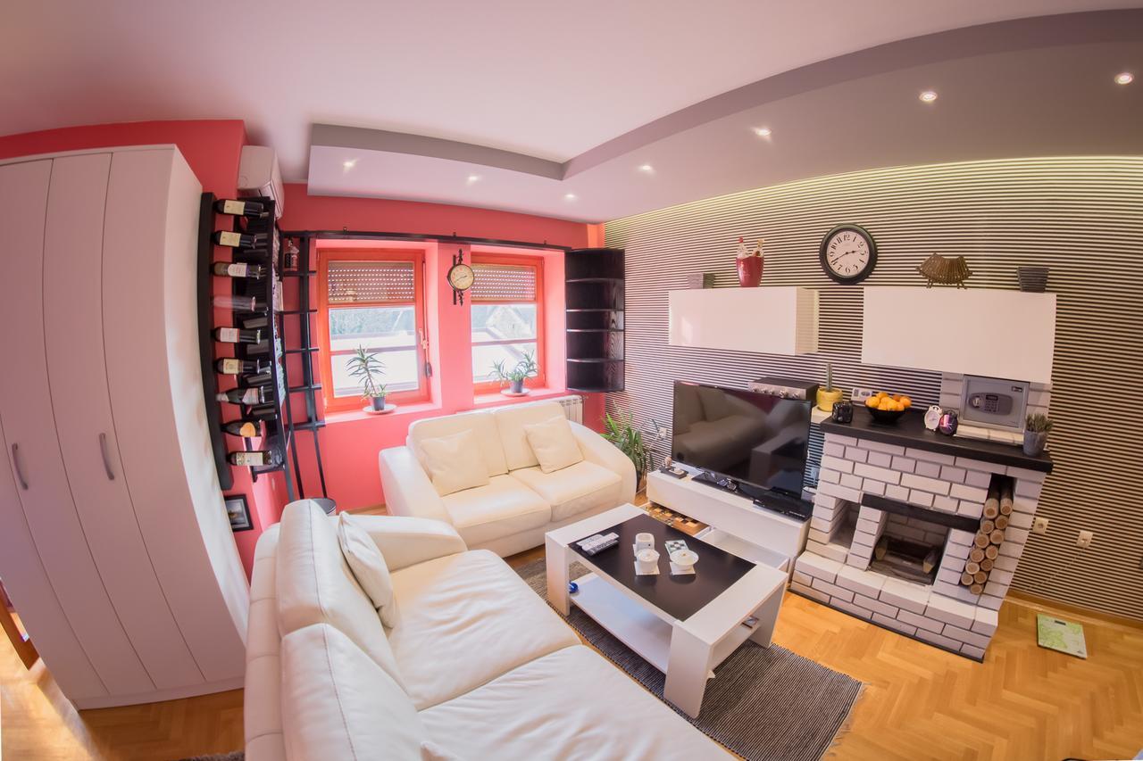 Apartman U Srcu Grada سومبور المظهر الخارجي الصورة
