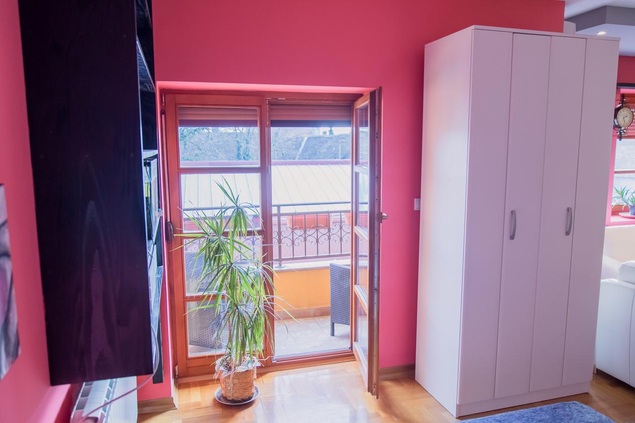 Apartman U Srcu Grada سومبور المظهر الخارجي الصورة